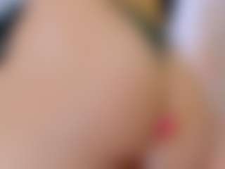 Julieth Davis's Live Sex Cam Show