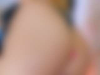 Julieth Davis's Live Sex Cam Show