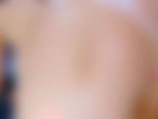 Julieth Davis's Live Sex Cam Show