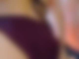 Live cam show with Julieth Davis - Anal on Camsoda