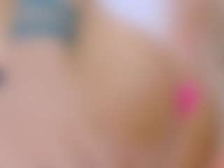 Julieth Davis's Live Sex Cam Show