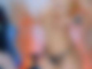 Julieth Davis's Live Sex Cam Show