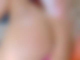 Julieth Davis's Live Sex Cam Show