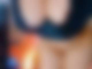 Julieth Davis's Live Sex Cam Show