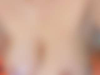 Julieth Davis's Live Sex Cam Show