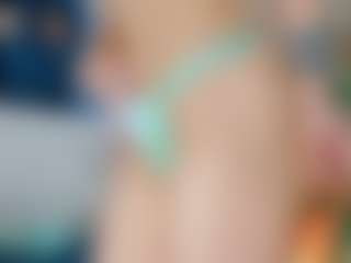 Julieth Davis's Live Sex Cam Show