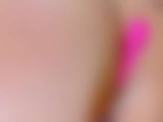 Julieth Davis's Live Sex Cam Show