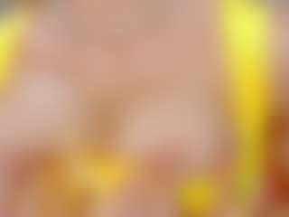 Live cam show with Julieth Davis - Cuckold on Camsoda