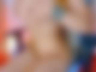 Live cam show with Julieth Davis - Sexwebcam Athletic on Gym Cam Girls