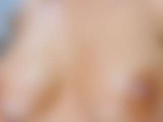 Julieth Davis's Live Sex Cam Show