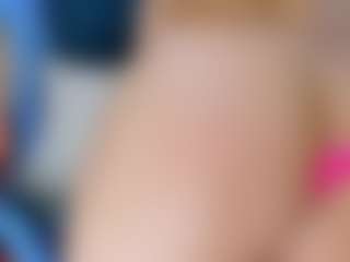 Julieth Davis's Live Sex Cam Show