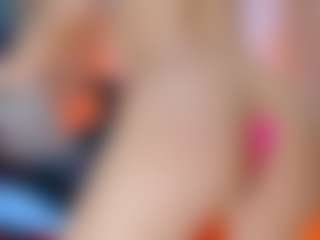 Julieth Davis's Live Sex Cam Show