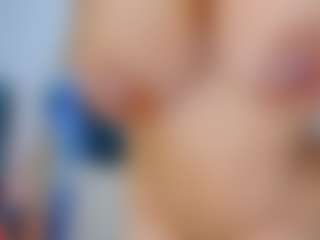 Julieth Davis's Live Sex Cam Show