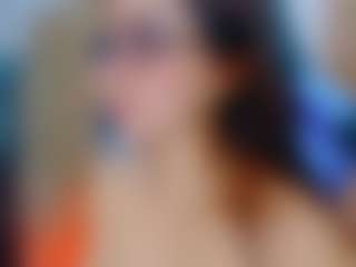 Julieth Davis's Live Sex Cam Show