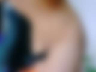 Julieth Davis's Live Sex Cam Show