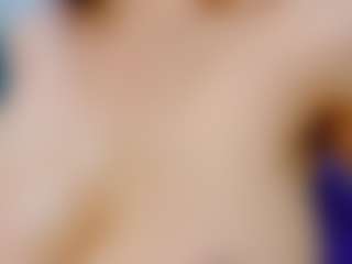 Julieth Davis's Live Sex Cam Show