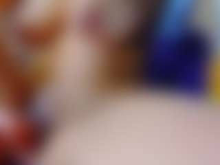 Julieth Davis's Live Sex Cam Show