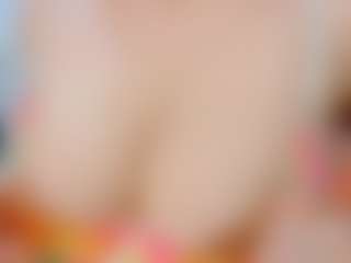 Julieth Davis's Live Sex Cam Show