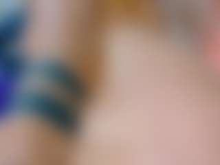 Live cam show with Julieth Davis - Cute on Gym Cam Girls