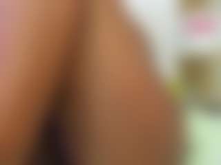 Live cam show with KristineLS - Ass Bouncing on Camsoda