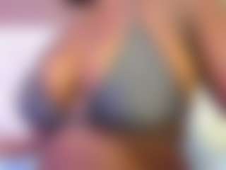 Live cam show with KristineLS - Solo Ebony on Camsoda Late Night