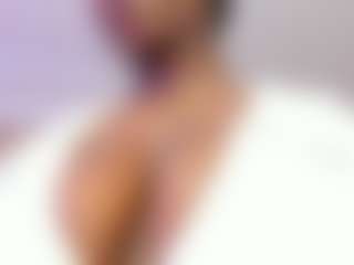 Live cam show with KristineLS - Black Amateur on StripNow
