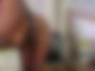 Show de cam en vivo con KristineLS - Ebony Amateur en Camsoda