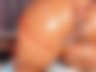PocahontasFg's Live Sex Cam Show