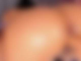 Live cam show with PocahontasFg - Athletic on studioflirtlive.com