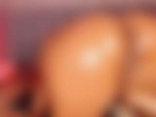 PocahontasFg's Live Sex Cam Show