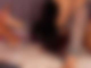 Live cam show with PocahontasFg - Athletic Young Adult on TeamSkeetLive
