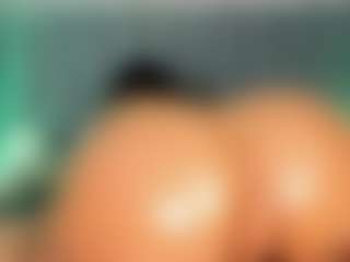 Live cam show with PocahontasFg - Natural on Camsoda