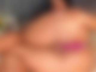 Live cam show with PocahontasFg - Curvy Young Adult on https://playwithruby.com