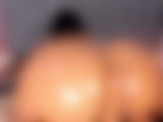 Live cam show with PocahontasFg - Bedroom on Pornisteam.com
