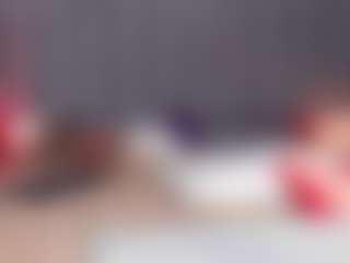 Live cam show with PocahontasFg - Athletic Young Adult on Adult Interactions