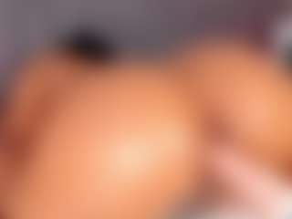 PocahontasFg's Live Sex Cam Show