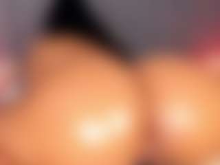 PocahontasFg's Live Sex Cam Show