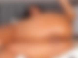 Live cam show with PocahontasFg - Control on Milfs Live