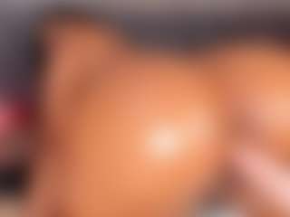 Live cam show with PocahontasFg - Athletic Brown Eyes on Camsoda