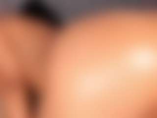 Live cam show with PocahontasFg - Young Adult on CamClone