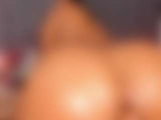 Live cam show with PocahontasFg - Small Tits on Dare Cams