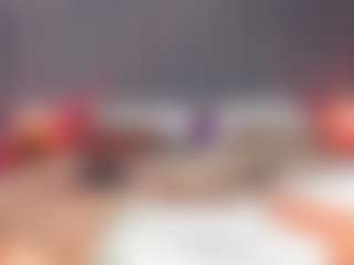 Live cam show with PocahontasFg - Bedroom Teen (18+) on chickslive.net