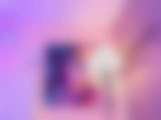 Live cam show with Shenoa - Amateur Brown Hair on Stripli.com