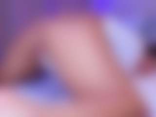 Live cam show with Shenoa - Smoking on slutload