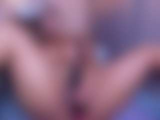 Live cam show with Shenoa - Amateur Brown Hair on Ass Tok