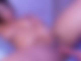 Live cam show with Shenoa - Brown Hair on Soda Cam