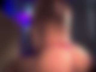 Live cam show with Ann-Kendy - Green Eyes on CSO-WL