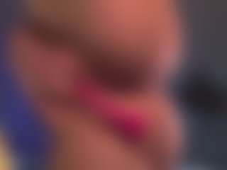 Live cam show with Ann-Kendy - Full Nudity on fapnchat