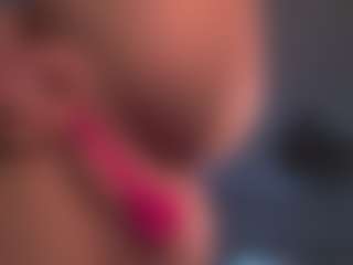 Live cam show with Ann-Kendy - Indian on Uber Horny | netherlands