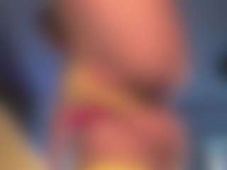 Live cam show with Ann-Kendy - Green Eyes on Camming Site